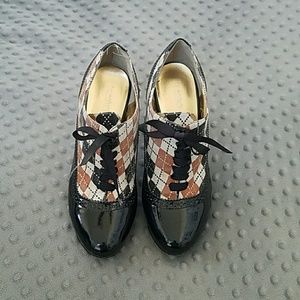 Forever 21 high heeled shoes